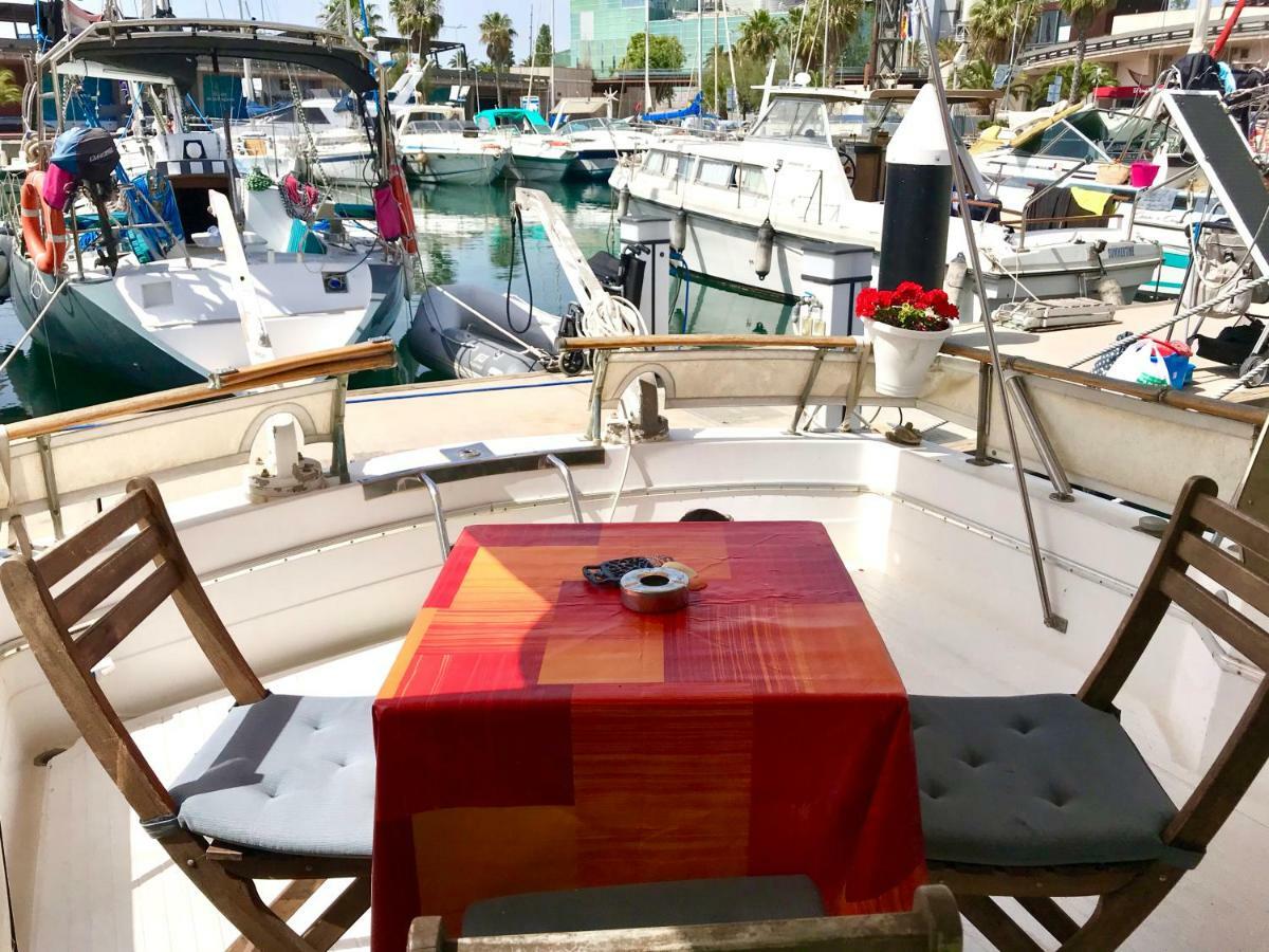 Boat Yacht Barcelona Hotell Sant Adria de Besos Eksteriør bilde