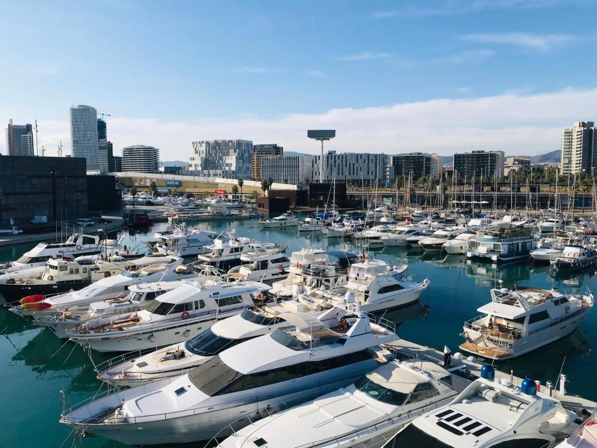 Boat Yacht Barcelona Hotell Sant Adria de Besos Eksteriør bilde